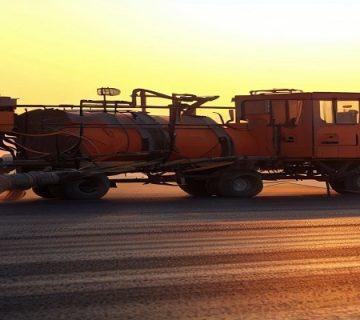 انواع ماشین قیرپاشی 07 نکته برای انواع قیرپاش های مناسب برای پروژه‌